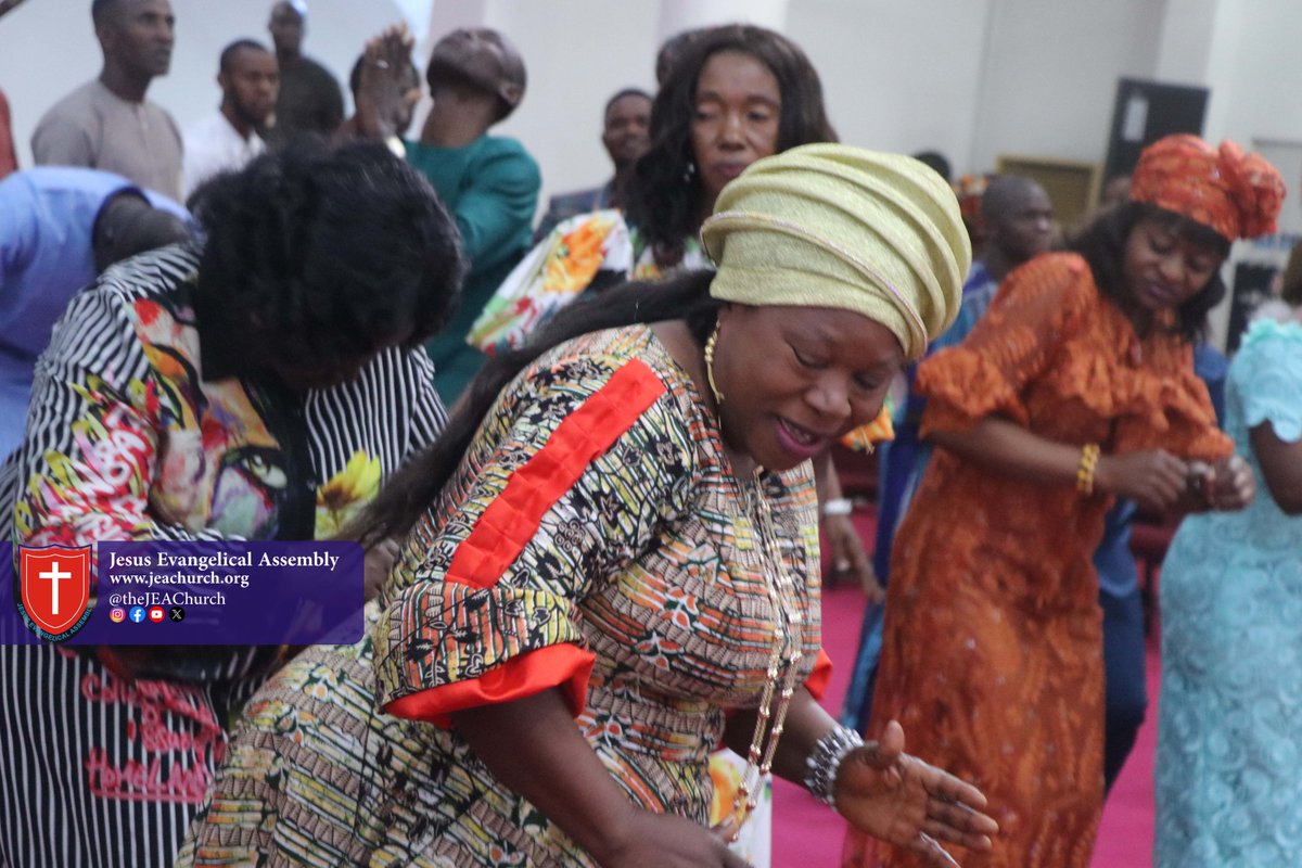 theJEAChurch's tweet photo. #JeaChurch
#VictoryService
#MyYearOfFufilledExpectations
#RevDavidEsosaIzeiyamu https://t.co/02yeBh2Ehg