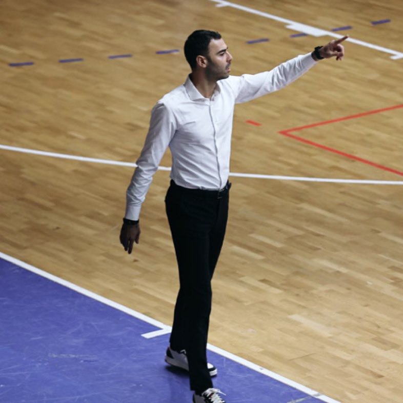 Haremspor’daki görevimden bugün itibarıyla ayrılmış bulunmaktayım. Takıma sezonun geri kalan bölümü için başarılar dilerim. 

As of today, I’ve left my position at Haremspor. I wish the team success for the rest of the season.