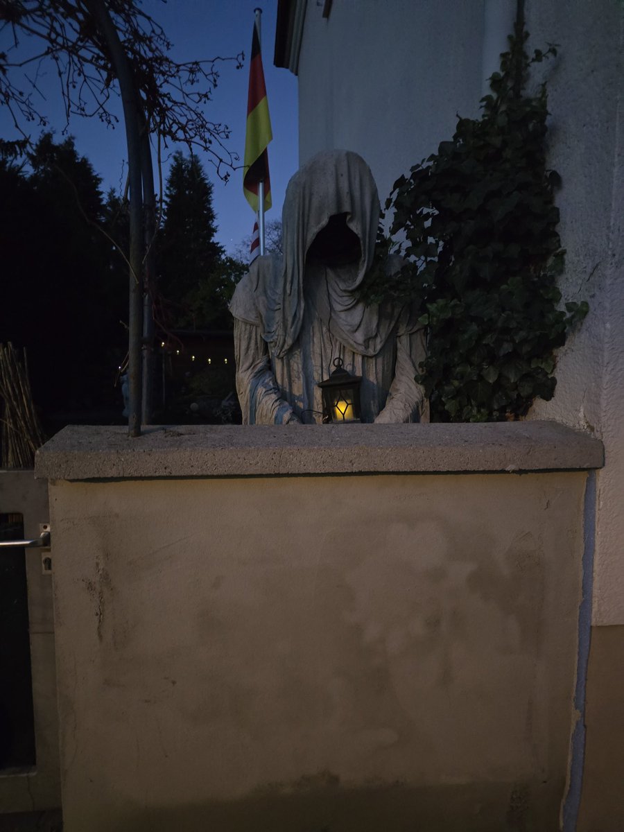 Ohh Gott Ohh Gott, Halleluja.. Da isser wieder 😱😨 ..Leut wollt ihr mich umbringen?? 😳⚰️⛪️✝️☦️