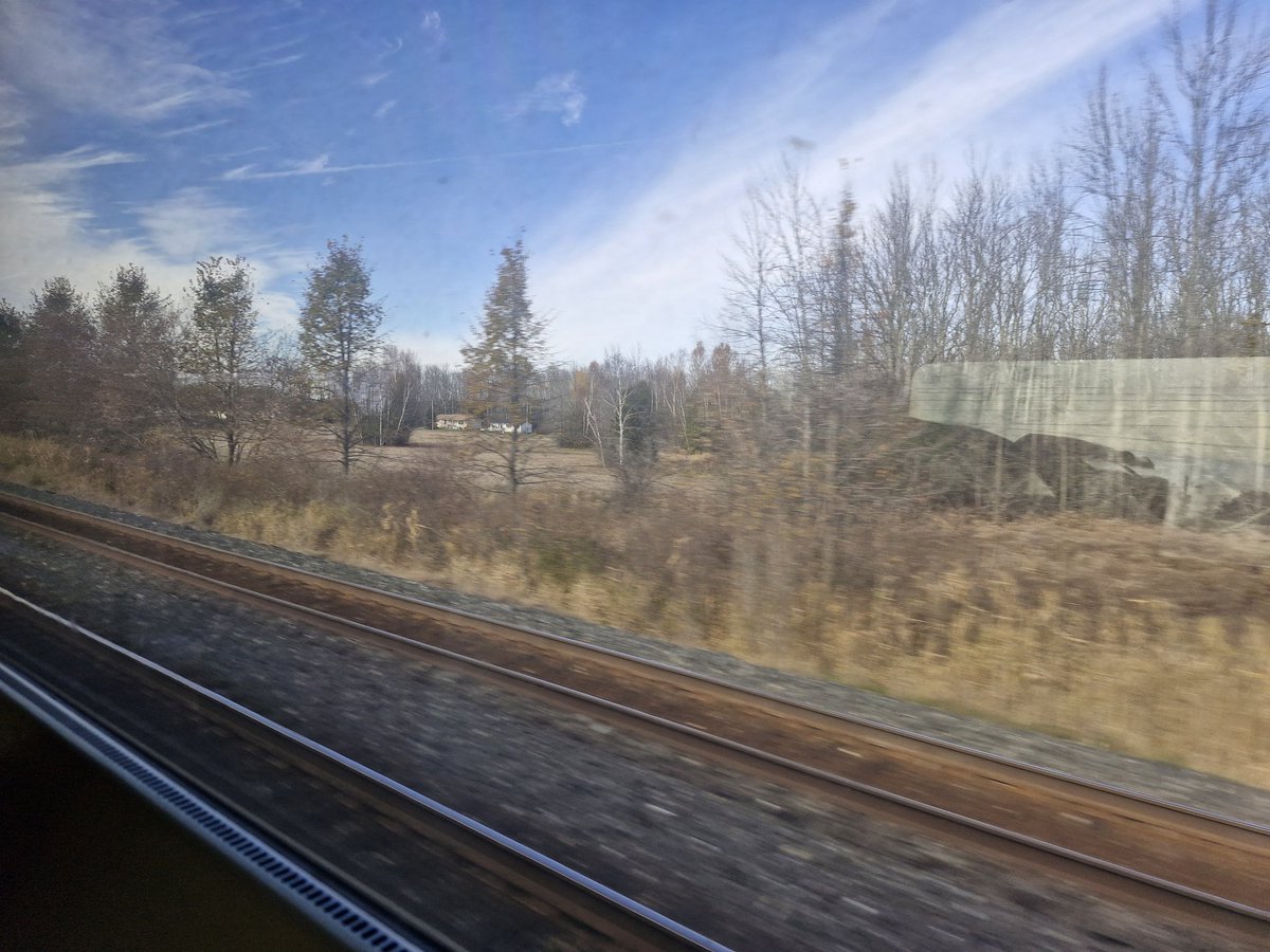 I’m off to Ottawa for #CBIE2024 —my first time in the city! I can’t wait to connect with folks in #intled and explor new ideas and trends. Stay tuned for updates and possible stories on my adventures.
#BeyondTheHorizon