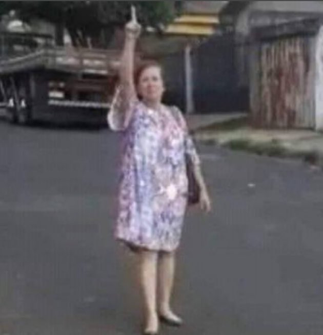 selefilms's tweet photo. emocionante demais nunca mais precisar pisar em uma sala pra fazer o enem novamente https://t.co/SRbxRLclg2