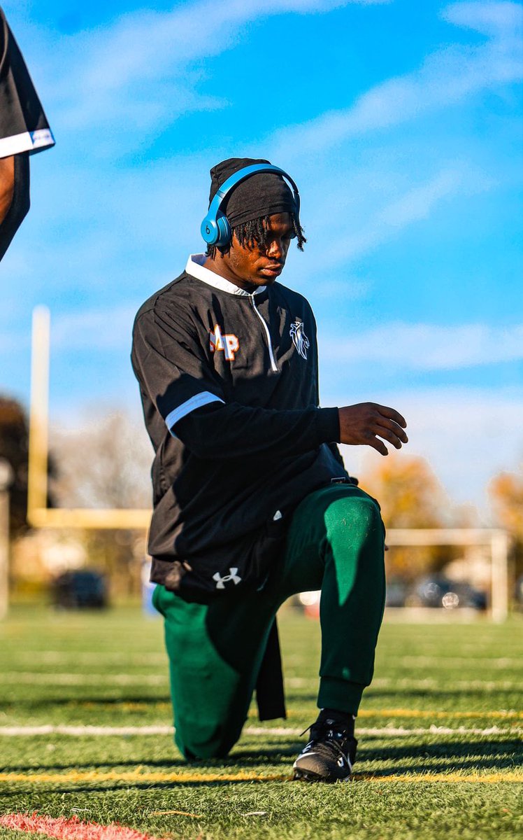 Regular Season Film!!! Enjoy🦄
<a href="/_MP_Football/">Morgan Park Football</a> <a href="/Chris_CJ_6/">C.J.</a> <a href="/CoachDebo_/">Coach Debo</a> <a href="/EMPEHIAthletics/">Morgan Park Athletics</a> <a href="/AllenTrieu/">Allen Trieu</a> <a href="/GregSmithRivals/">Greg Smith</a> <a href="/EDGYTIM/">Timothy “EDGYTIM” OHalloran</a> <a href="/SWiltfong_/">Steve Wiltfong</a> @On3Recruits <a href="/Rivals/">Rivals</a> 
hudl.com/v/2Qe0nb