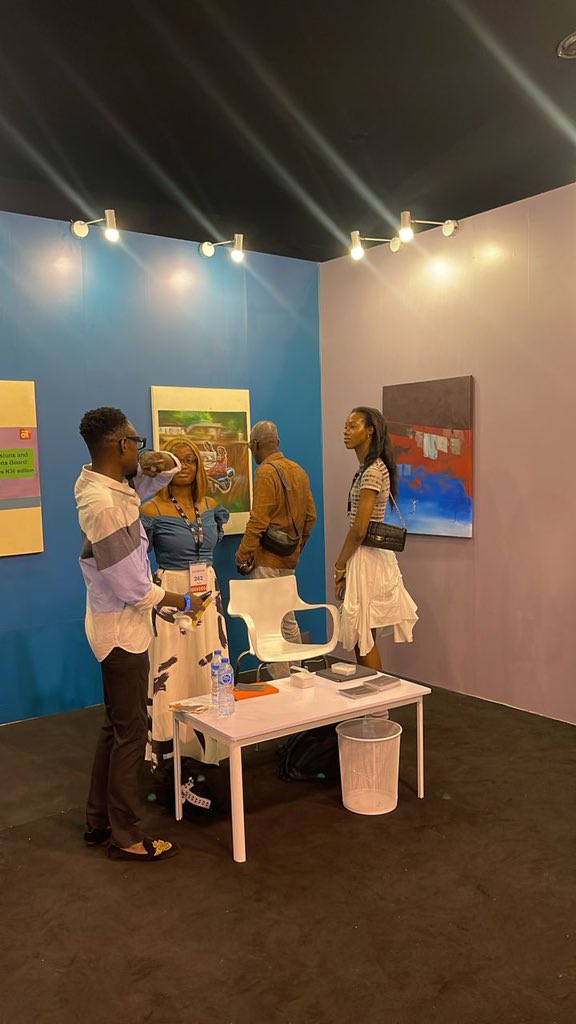 tunedsmart's tweet photo. So inspiring to see these powerful pieces up close at the #ARTXLagos2024. Every corner is filled with colors, stories, and so much talent. #AccessAtARTXLagos2024 #PromisedLands” https://t.co/QgO4kfCgsJ