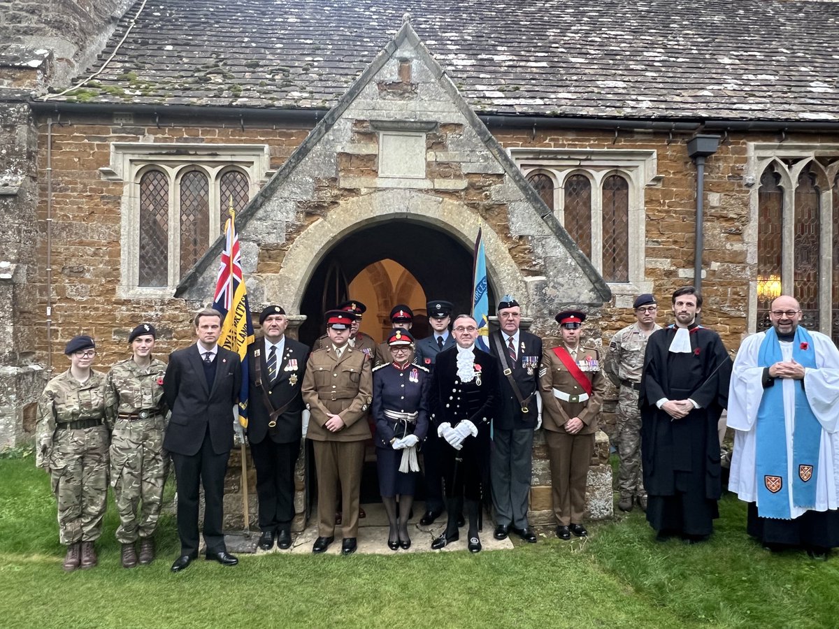 Moving #Remembrance service at #Brook church #Rutland today. Thanks to all involved ⁦<a href="/RBLOakham/">Royal British Legion Oakham</a>⁩ ⁦<a href="/RutlandHS/">Rutland High Sheriff</a>⁩ ⁦<a href="/LNRACF/">LNR Army Cadet Force</a>⁩ #Aircadets ⁦<a href="/1MWD_Reg/">1st Military Working Dog Regiment</a>⁩ ⁦<a href="/PoppyLegion/">Royal British Legion</a>⁩