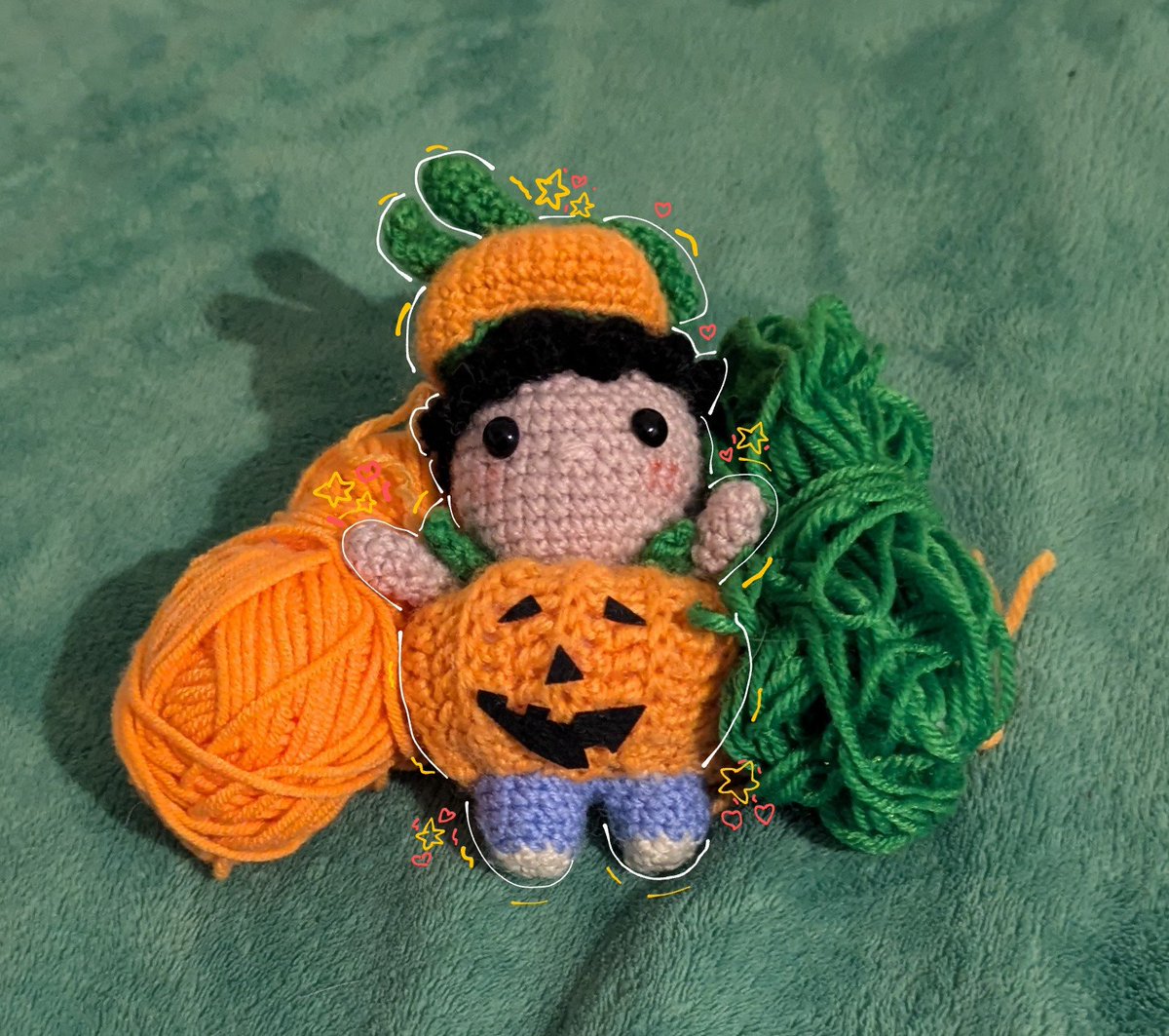 Niklas363581419's tweet photo. Hey,I crocheted @1VERSE_official
 Kenny in his pumpkin costume,what do you think and which diva should I crochet next?
#1VERSE350KLIVE #KENNY #1VERSE #CROCHET #AMIGURUMI https://t.co/8J9DJsNtoB