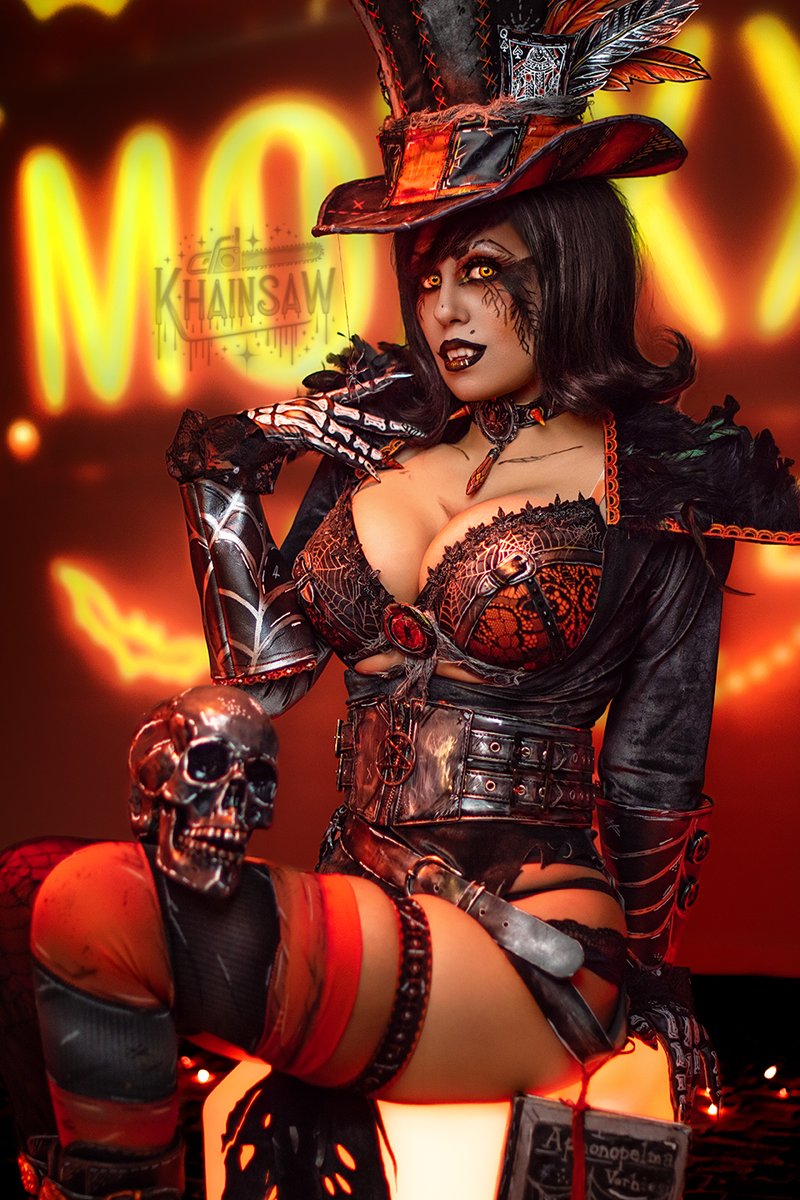 Halloween Mad Moxxi! <3