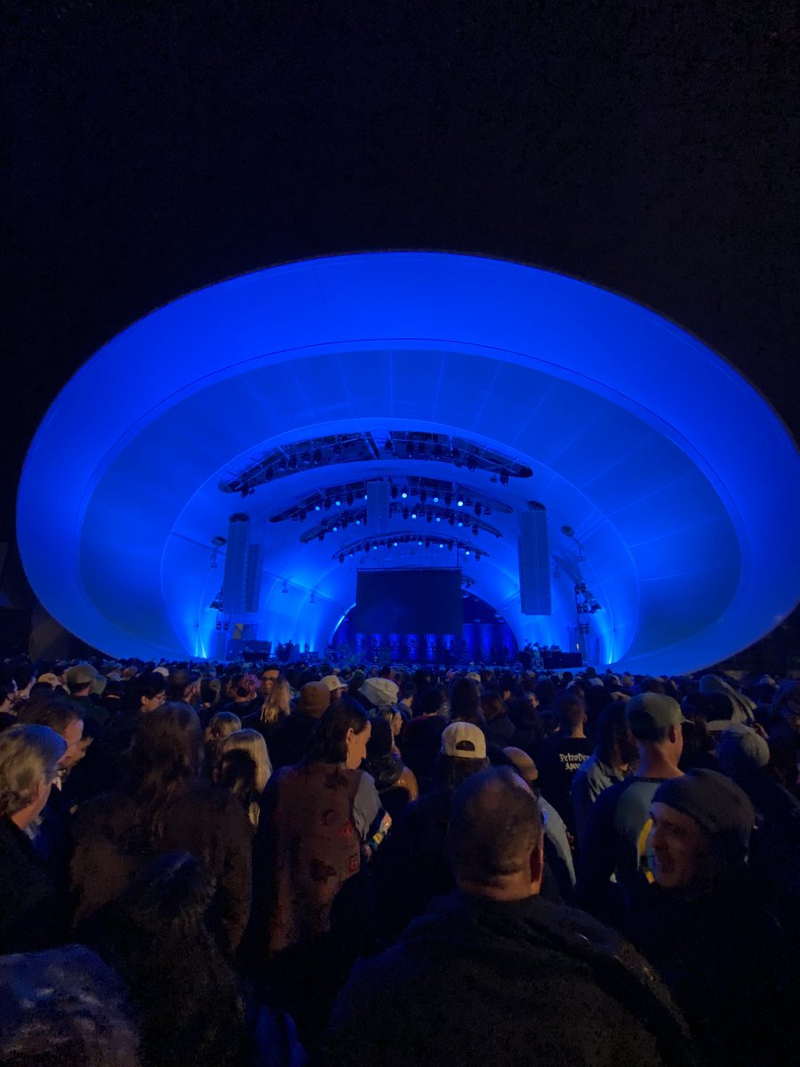 RarkMolfs's tweet photo. What an incredible show! @kinggizzard https://t.co/LNVGSwPvqS
