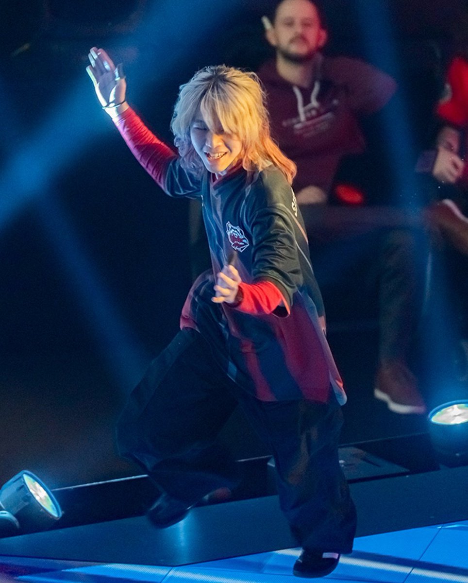 One step closer! 🔥🐾 Let’s go all the way, CR! 🏆🇯🇵 #CrazyRaccoon #BrawlStarsWorldFinals #Sitetampo