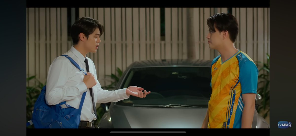 BBReaction's tweet photo. จากคนแปลกหน้า เป็นคนไม่แปลกหน้า เพียงแค่ถามชื่อ โอ๊ย ได้หรอ

#Perfect10linersEP2 https://t.co/kBL1McFbtD