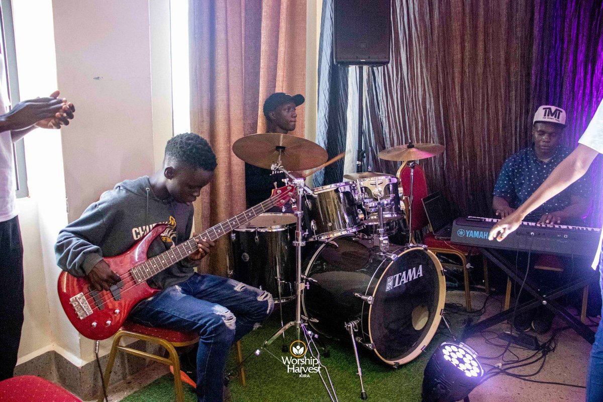 StuartSebombo's tweet photo. It always a joy to celebrate the name of Jesus. Sunday is Garage time.
#worshipharvestkira
Come join us every Sunday at Esella Country Hotel, 10 am. https://t.co/cQqRnNhJbV