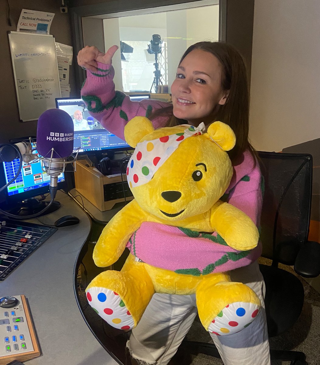 Training is complete! Tomoro ‘til Friday is the Big Swim. Local BBC radio stations will all collectively swim 1000 miles for Children in Need….Humberside Hammerheads let's go!🦈🧜‍♀️✨

Text the word FIVE, TEN or TWENTY to 70712 to donate £5, £10 or £20

THANK YOU 💛💛💛