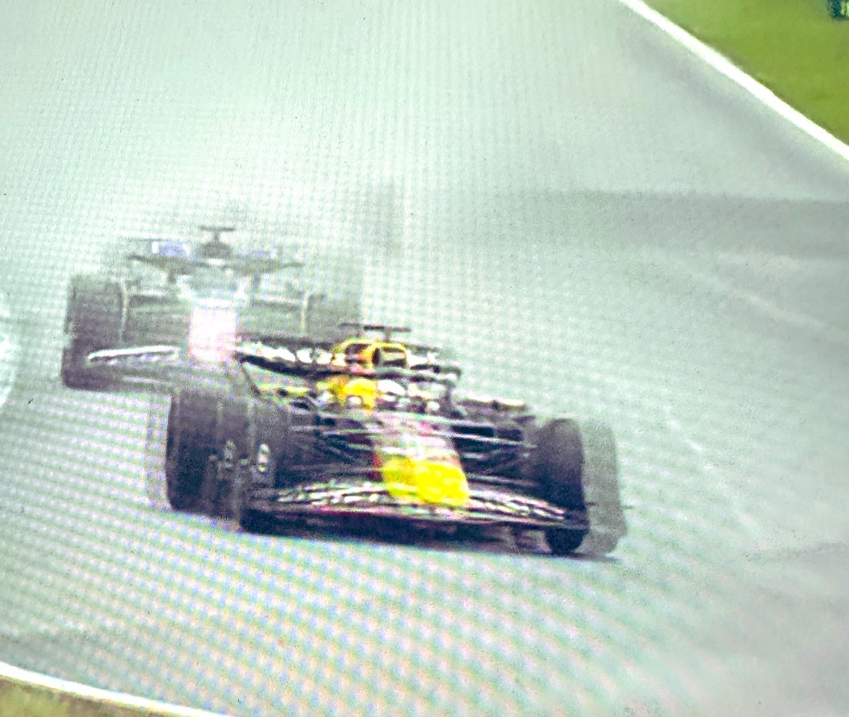 amisswan's tweet photo. one of the best race i have watched in recent years. magnificent drive. Now let’s bring it home @Max33Verstappen #f1 #BrazilGP https://t.co/CAsDWt3XeT