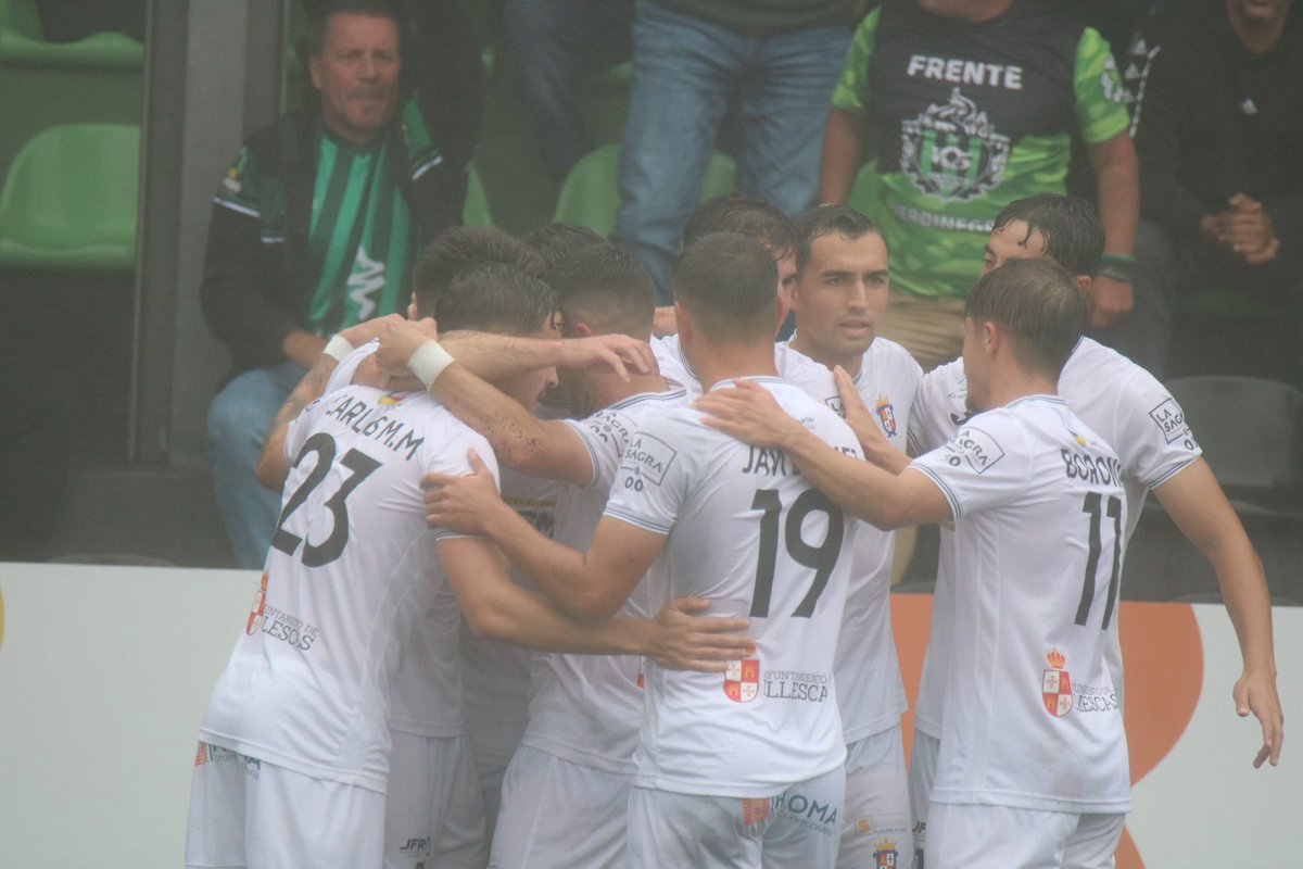 E Q U I P O 🤍

Desde ya a por el siguiente encuentro 🔛

#SoñamosDespiertos
#VamosIllescas