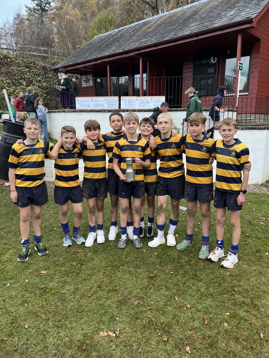 Strathallan Sport (@strath_sport) on Twitter photo Huge congratulations to our U13 boys who were victorious at the Ardvreck School 7s tournament today!๐๐
The boys were outstanding, winning all 6 games including excellent win in the final v Sedbergh.
A huge thank you to <a href="/ArdvreckSchool/">Ardvreck School</a> for hosting brilliant tournament! ๐๐ Huge congratulations to our U13 boys who were victorious at the Ardvreck School 7s tournament today!๐๐
The boys were outstanding, winning all 6 games including excellent win in the final v Sedbergh.
A huge thank you to <a href="/ArdvreckSchool/">Ardvreck School</a> for hosting brilliant tournament! ๐๐