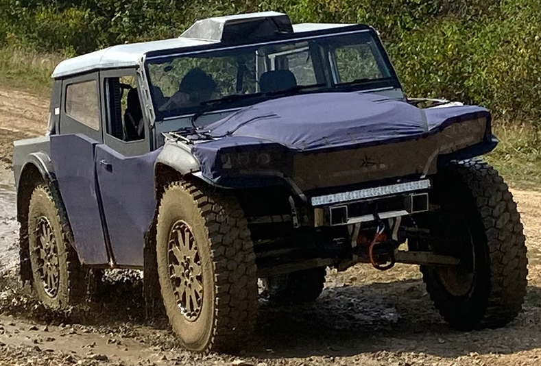 UltimativCars's tweet photo. Remember the #Fering #Pioneer from 2022, this UK-based off-road-worthy EV w/ has been announced to offer an insane range of 5k mls (7k kms)?
Seems, their address has changed w/i London, their website is still existing as well, but project-wise, I haven't heard s/th new since ... https://t.co/JySP3CnBl2