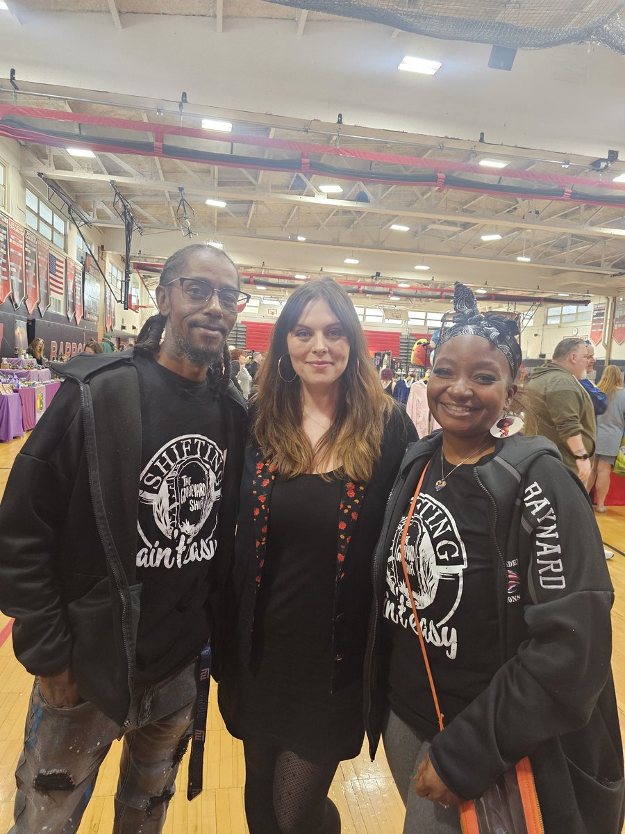The1andOnly16's tweet photo. Had to see my philly native @KatrinaWeidman love her and glad we got to meet you in person! @NJParaUnityExpo @rell_herking https://t.co/sQuohCq9qf