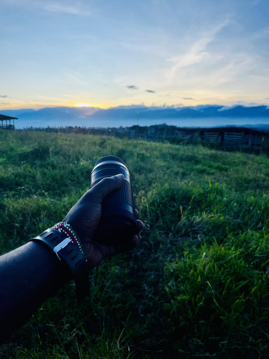 As the sun sets beautifully over the Mountains of the Moon, descending into breathtaking twilight.
#rwenzori #ExploreUganda