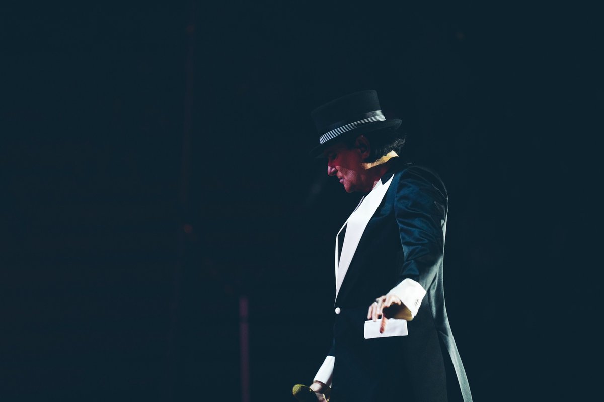 Renato Zero tweet media