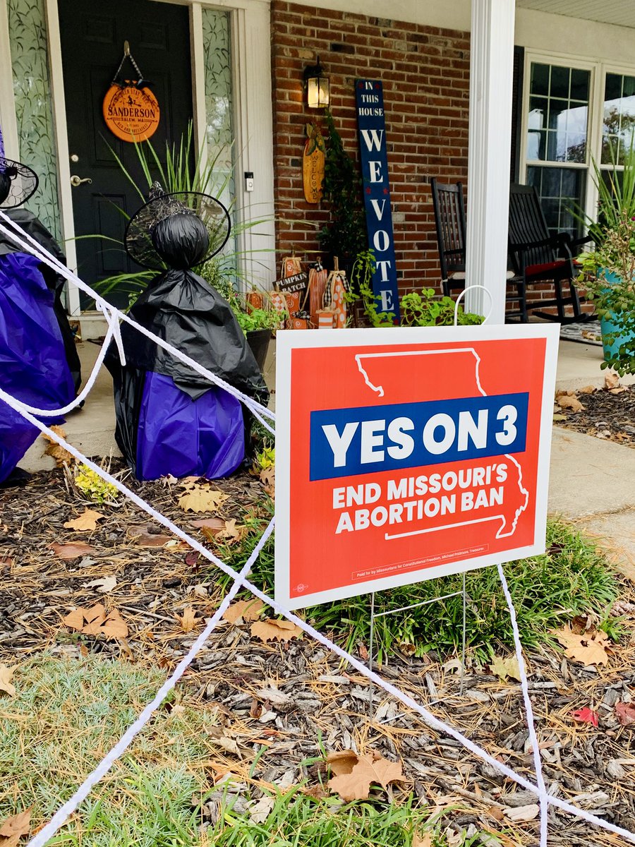 LauraAnnSTL's tweet image. I’m hearing that there are swarms of men across Missouri who organized &amp;amp; walked out of their church this morning when their Priest/Pastor began to give their final pitch against Amendment 3, which when passed, will restore abortion rights.
Thank you to each of these men. #YesOn3