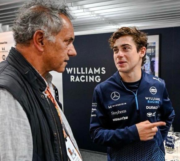 SIMPSONS PICS tweet media