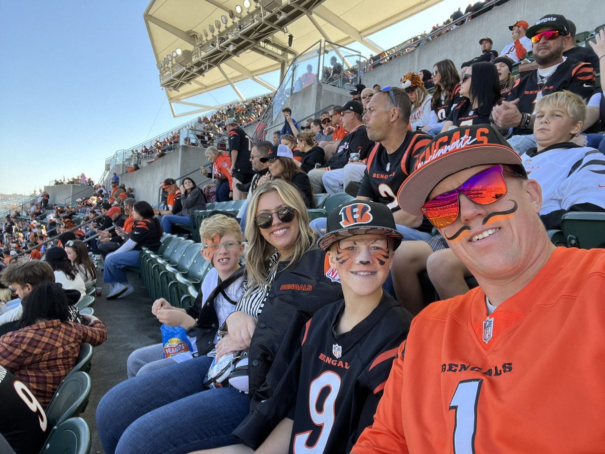 Brad Cook tweet media