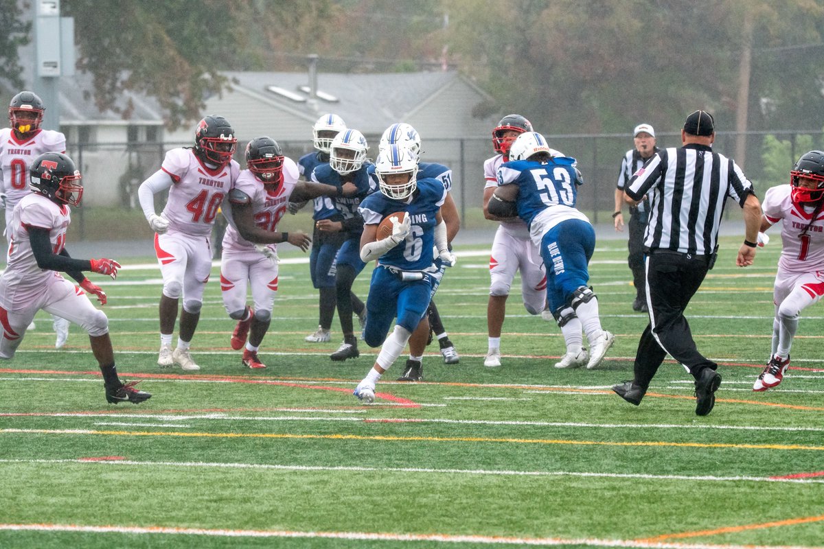 josh_missick's tweet image. hudl.com/v/2QdKt7
Check out my junior season highlights.
877 rush yards
6 touchddowns
also a couple dominant power blocks‼️💨,great vision and speed.
@MaddalonEHS @Zimma94
