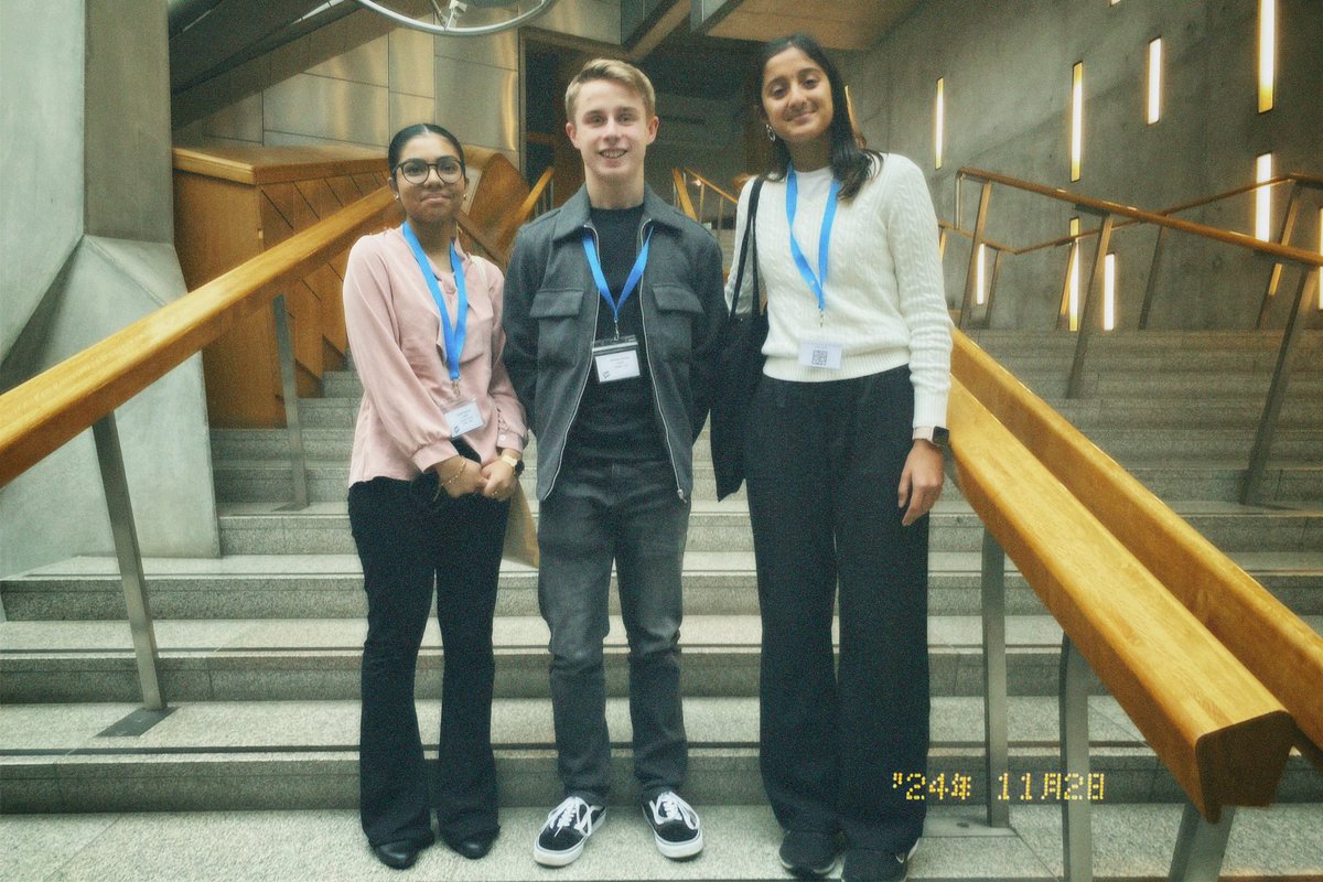 This weekend I attended #SYP82 at the Scottish Parliament. 

Had the best time debating motions and working with my subject committee. 

Also had the chance to give a speech about something affecting young people in my region. 

Thank you to all the SYP + Parliament staff