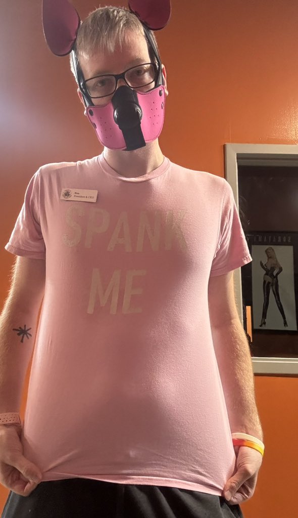 QUICK_CLE's tweet photo. Who’s ready to get spanked!? https://t.co/QdSEyeNkUX
