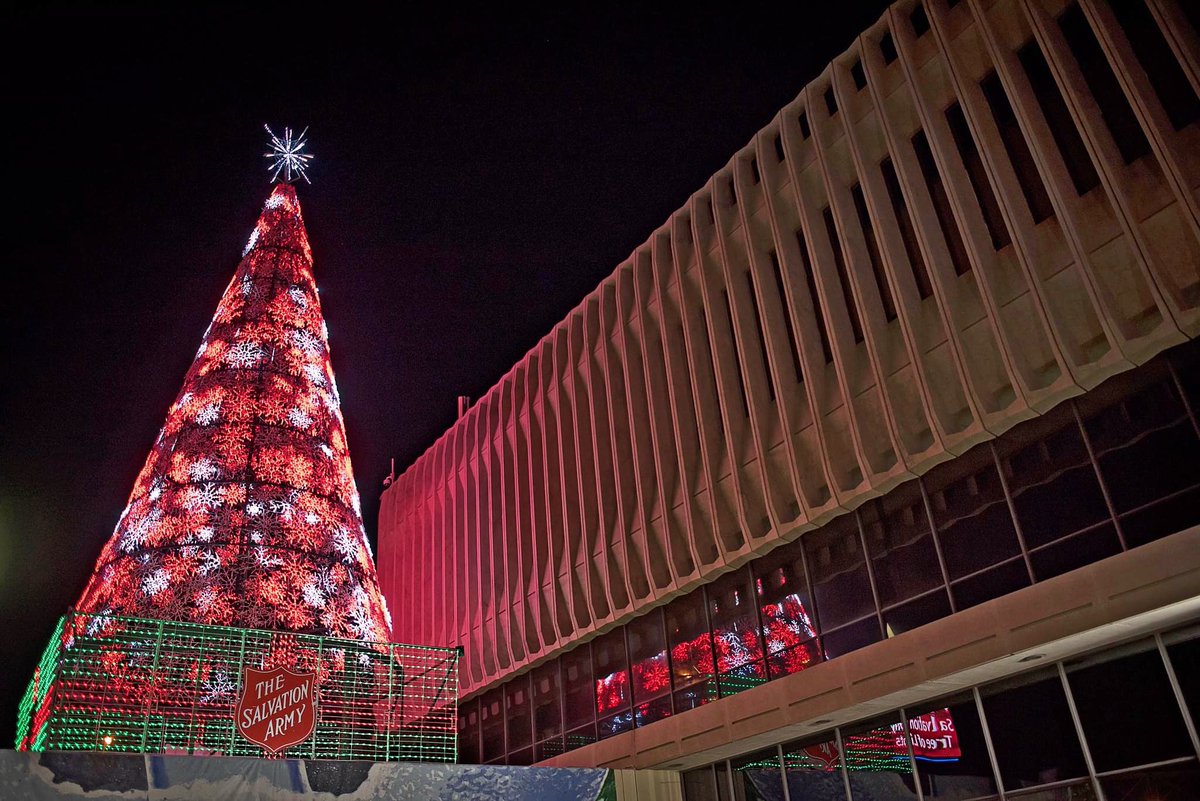 SingOmaha's tweet photo. Our 3-6th grade "Youth Choirs" will be sharing music at the annual Salvation Army tree lighting ceremony next week, and the kids can't wait! Join us! https://t.co/2MBQOVvnTb https://t.co/jcCd9UOaVD