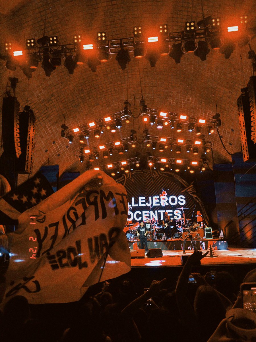 lulancjs's tweet image. Volveré siempre a verte Pato querido 🖤