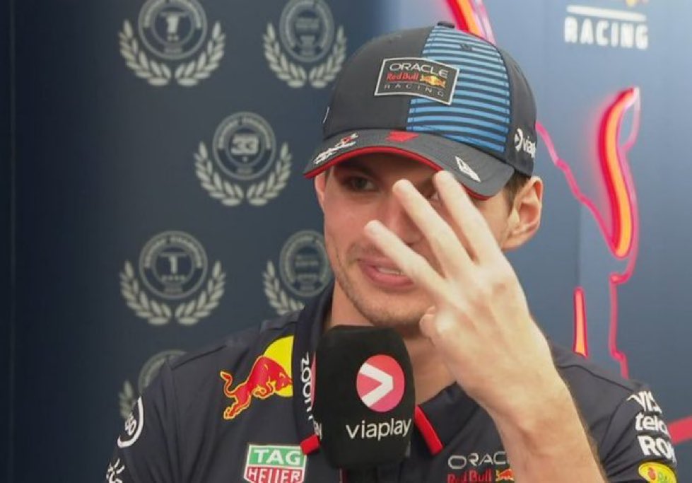 laufelicciano's tweet photo. Al final Max tenía razón y el que tiene que revisar su forma de conducir (en las largadas) es Lando Norris. https://t.co/iM3k9M0EBx
