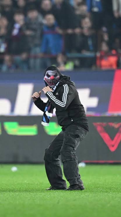 Hakem ağabeyin Trabzonspor sevgisi