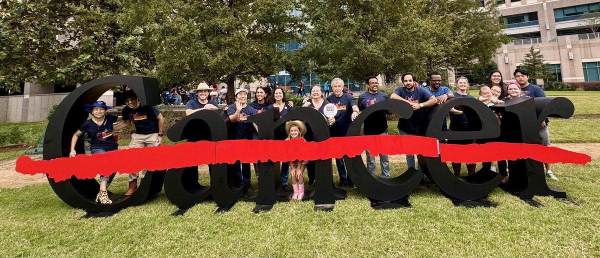 Hensley1552's tweet photo. Sooo blessed to work with the most amazing oncologists in the world, loved sharing the day and friends with my dear Bellamy 🥰🥰🥰 @MDAndersonNews #BootWalk #BostonGene https://t.co/SWfLiXLVkP