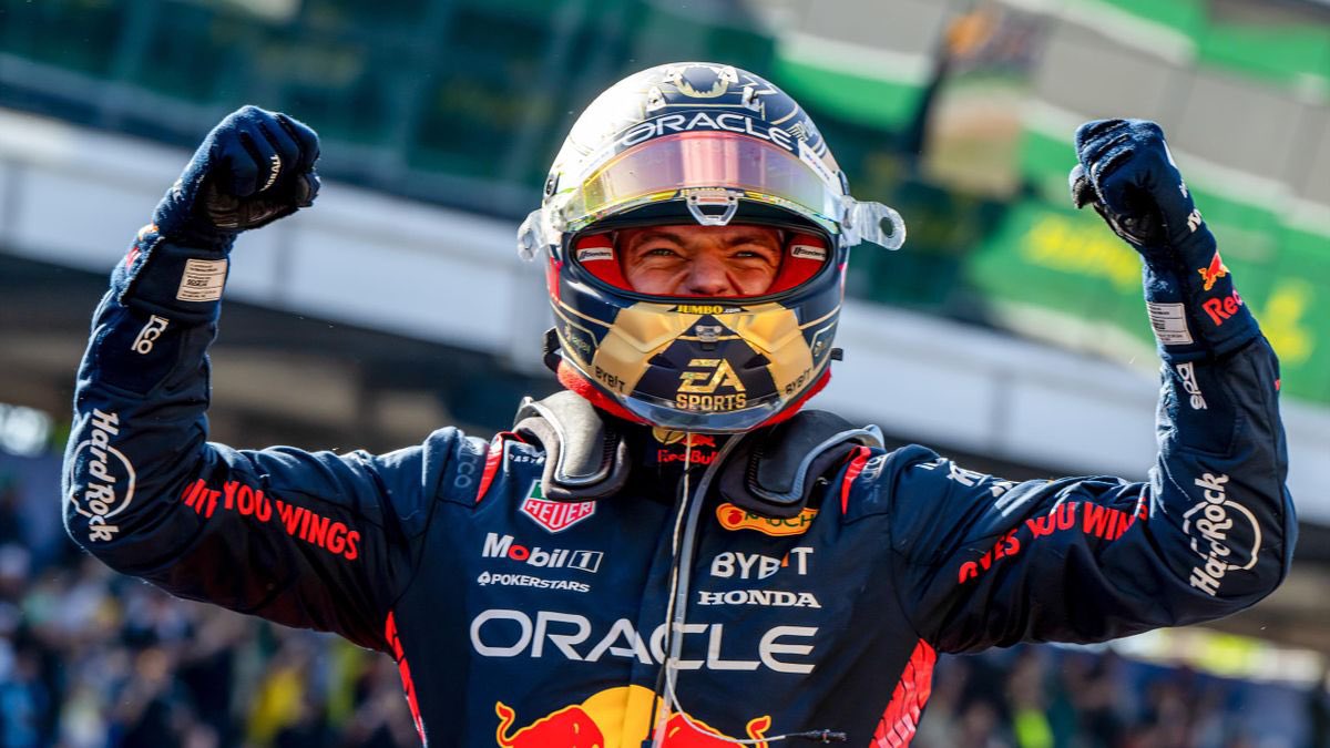 AFTER STARTING P17 MAX VERSTAPPEN HAS WON THE BRAZILIAN GP, EXTENDING HIS CHAMPIONSHIP LEAD ONCE MORE!
