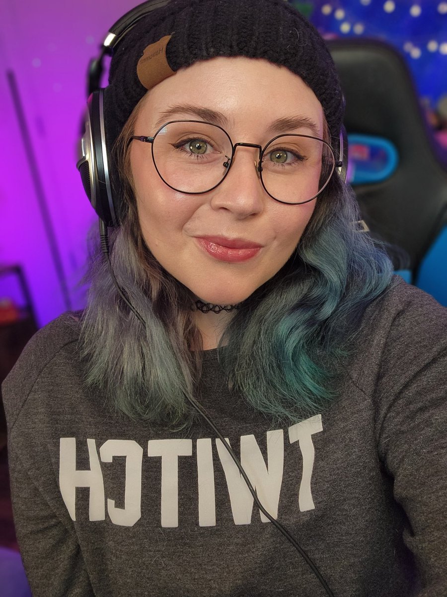 NewOwlHooDis's tweet photo. Live with BG3 (heading to Gortash today!!) + Subathon Day 2! Starting with 4hrs on the clock. 

The Etsy widgets I bought were super buggy last stream, so switching things up a bit today + adding wheel spins into the mix!

✨ https://t.co/IlxcAefH5Q https://t.co/uvTGQ5SaLK