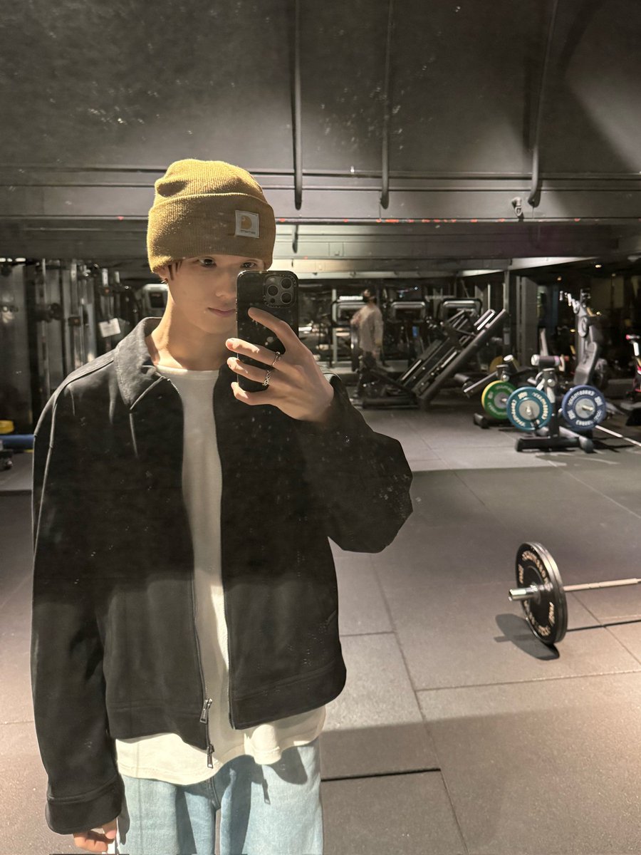 zea anak kalem tweet media