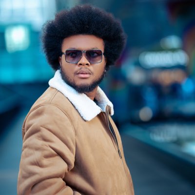 deacon_famous1's tweet photo. #NewProfilePic https://t.co/VfPQpUVE0K