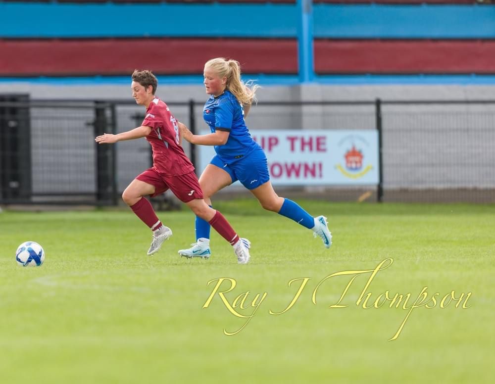 Today's Goalscorers: 

Mollie O'Callaghan ⚽⚽⚽
Alice Collins ⚽⚽
Shannon Chandler ⚽

#UTT #TogetherAsOne