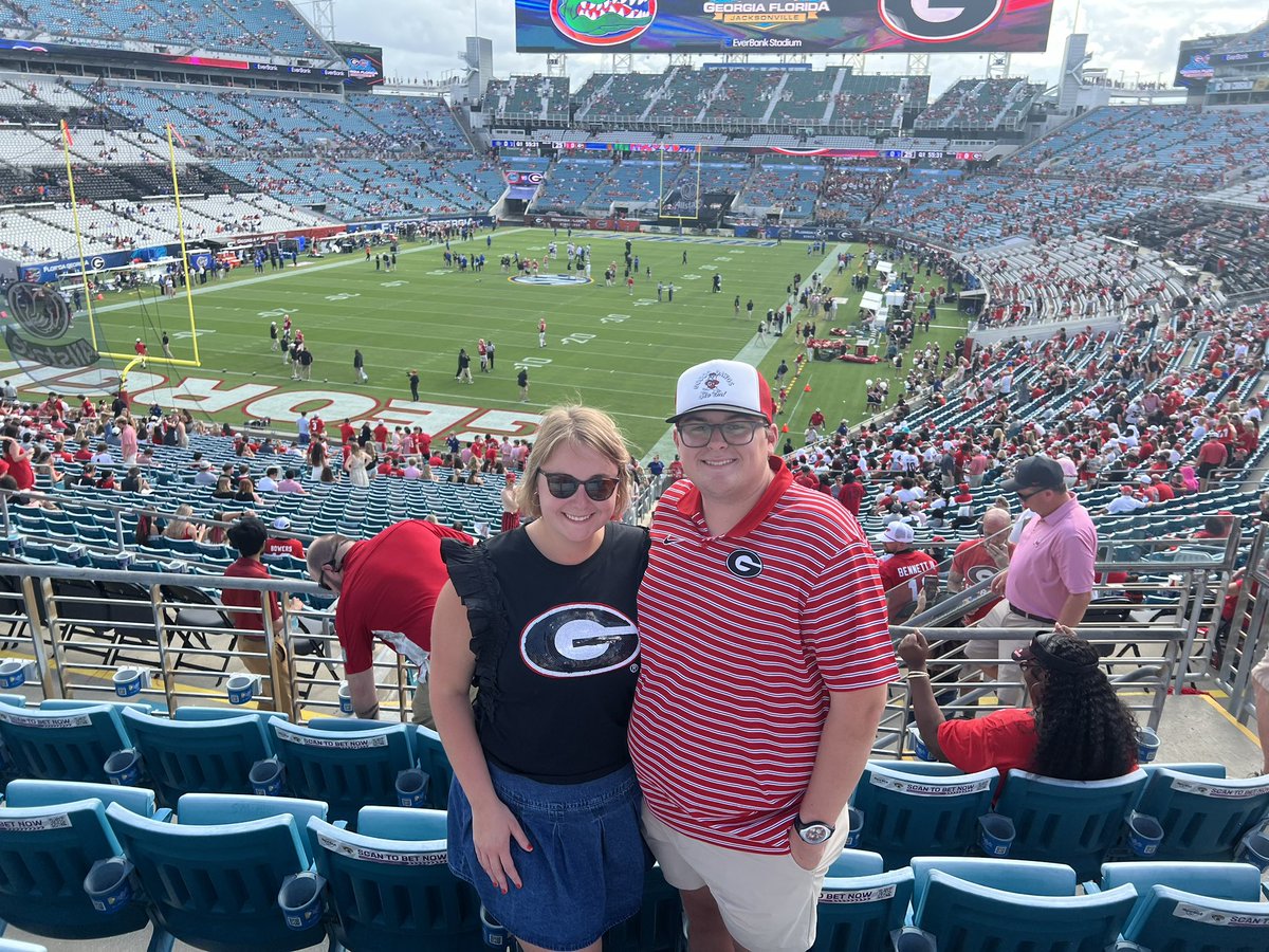 claypspicer's tweet photo. Dawgs on Top! #GoDawgs https://t.co/rQK7KYdROq