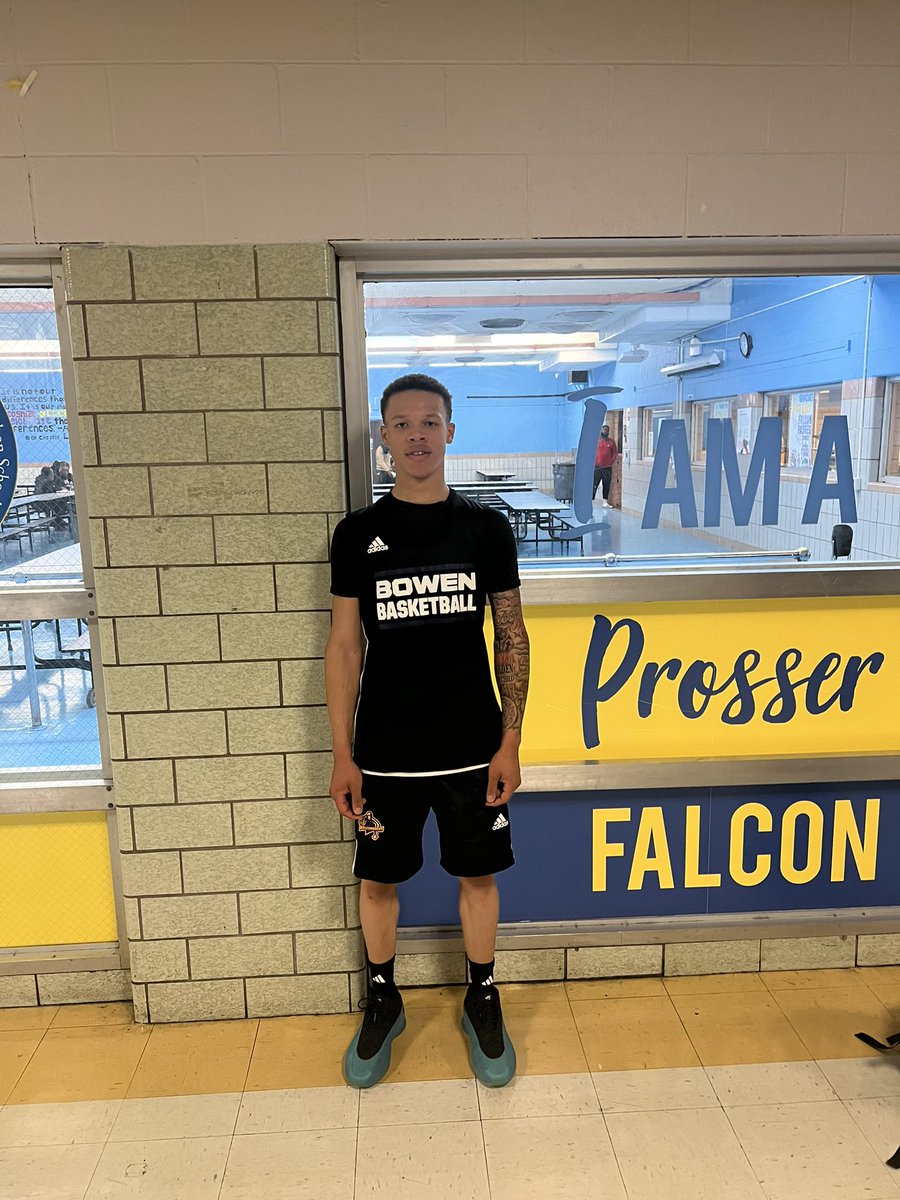 Class of 2025 6’1” point guard <a href="/raeqwonrogers_0/">Rae’Qwon Rogers</a> of <a href="/DoubleACoach/">Aaron Wilson</a> is a King Of Bounce. Explosive off the dribble makes good decisions in transition. Can make the three and create for teammates passing ball up the court. #legacycup2024