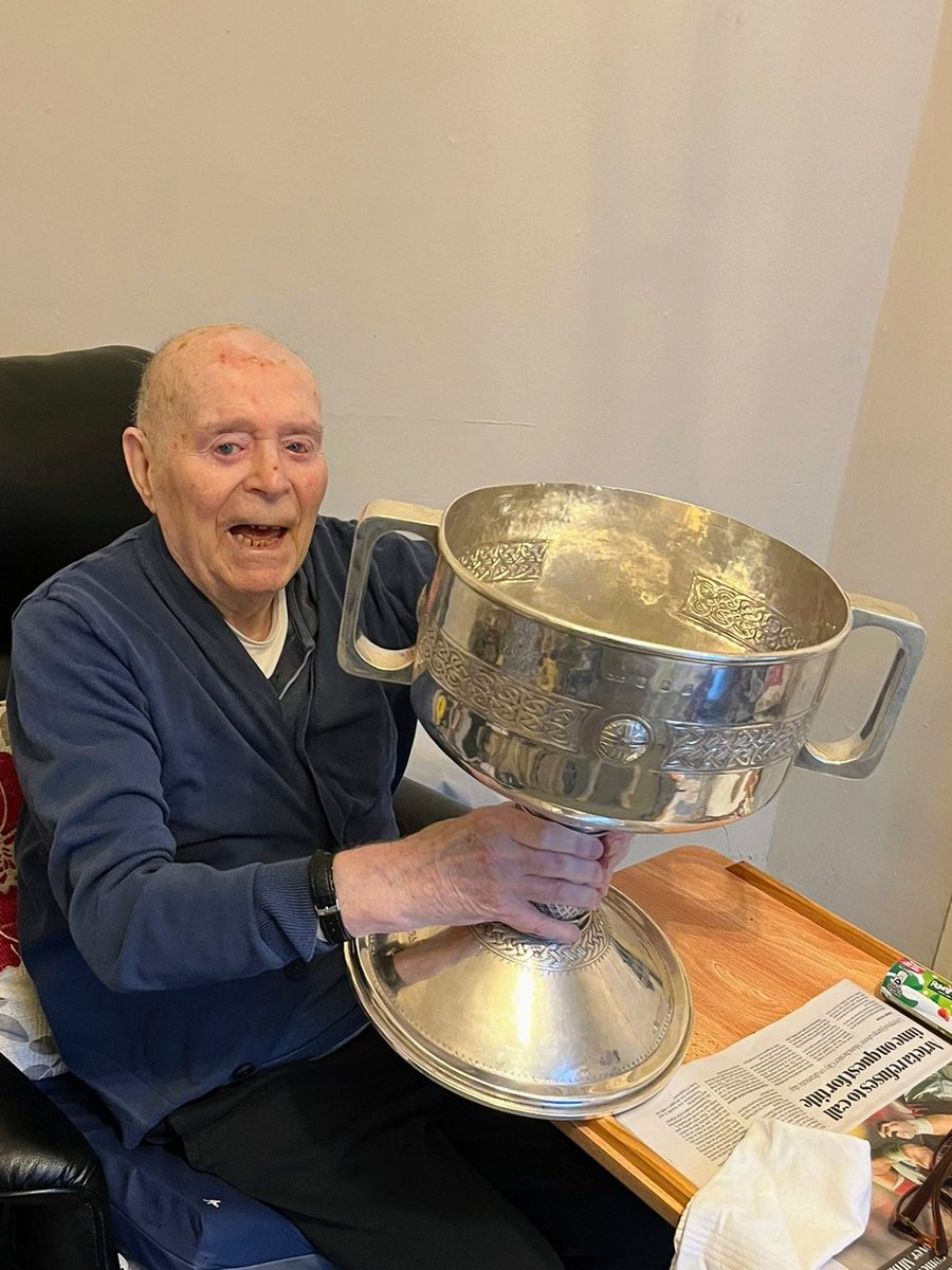 LooneyIre's tweet photo. One happy Mike Looney today. Nothing like a visit from the bishop.   @DrCrokesGAA https://t.co/A9YsyeD9gb