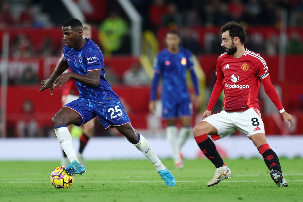 I have no more words to describe this guy. He's an insane footballer.