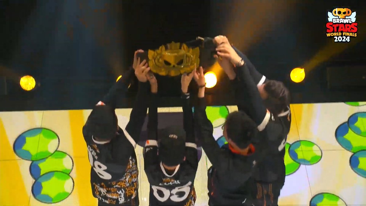 HUMBLE ARE THE WORLD CHAMPIONS WITH A 3-0 AGAINST CRAZY RACCOON