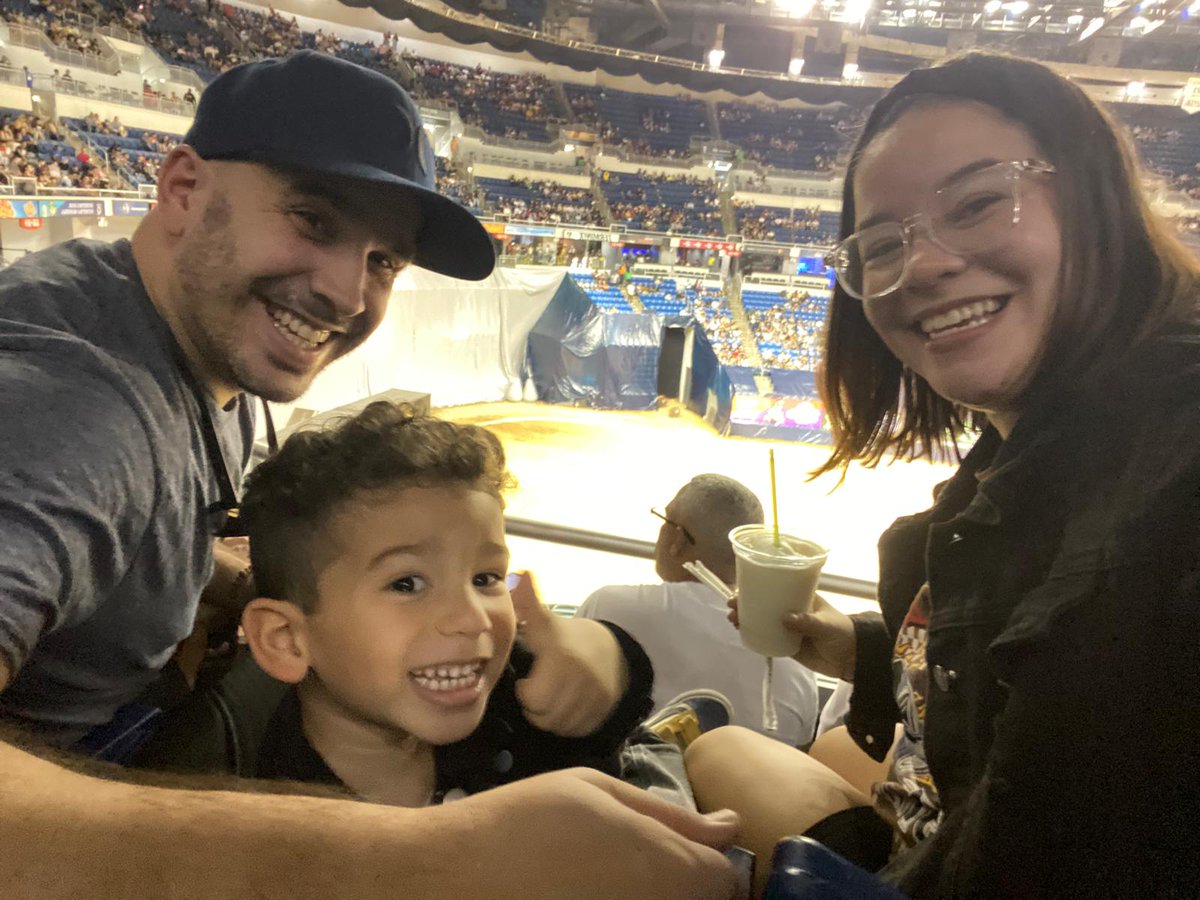 Pakillo_pr's tweet photo. #monsterjam https://t.co/uRxHN5bFJU