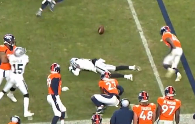 EndzoneEdwardss's tweet image. Hospital balls and bad influence...

This is what Derek Carr is... #Saints #whodat  @Cantguardmike