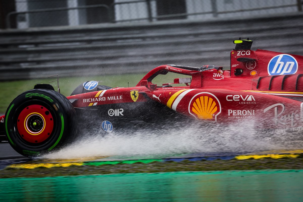 🇧🇷Definitely a Sunday to forget. Sorry to the team and for the extra work. I’ve struggled with this car in the wet this year, and today I just didn’t have the right feeling either. We will turn the page and reset everything for Las Vegas.

👉carlossainz.es/en/carlos-sain…
-
#CarlosSainz