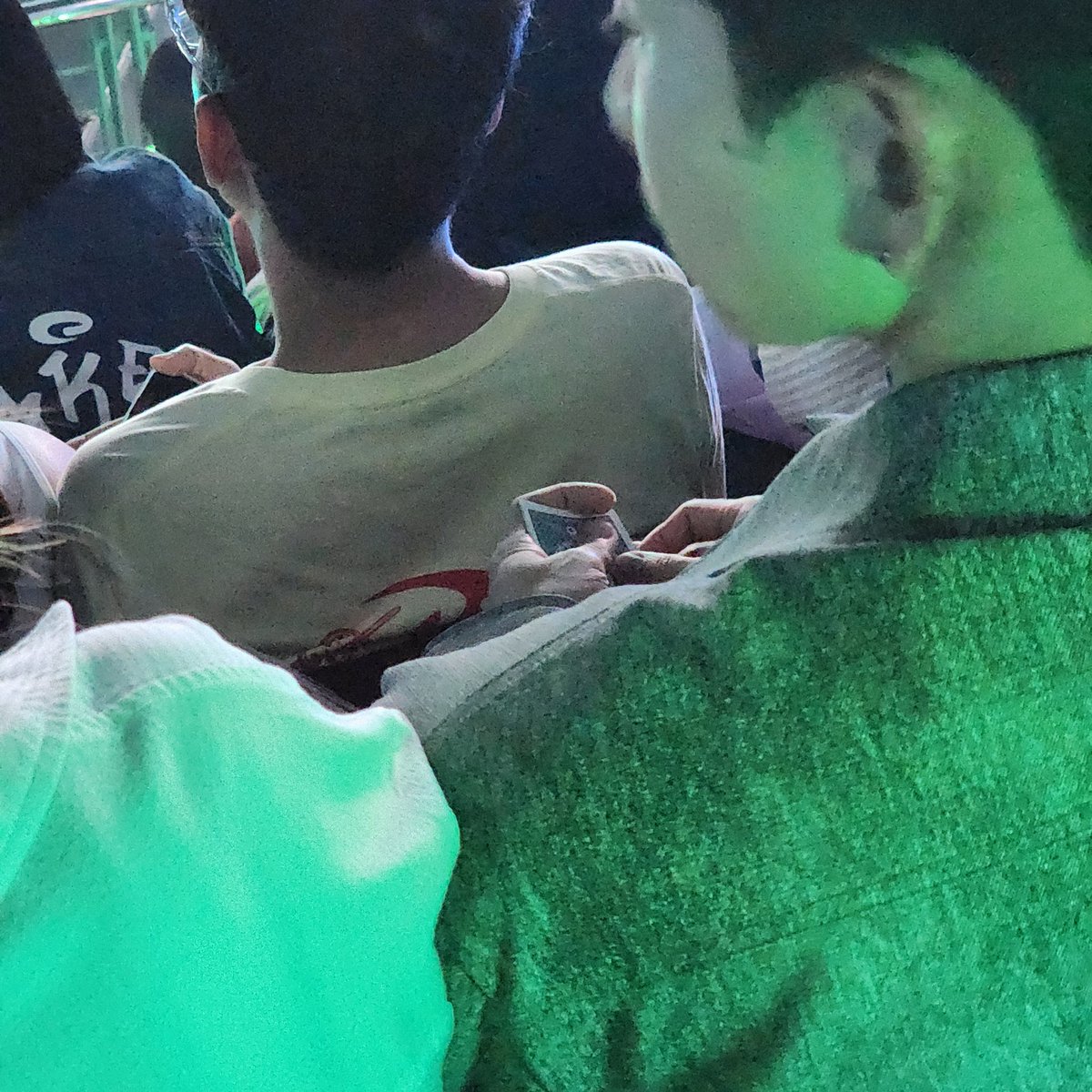 อาชีพอะไรเสียงดัง ตอบ เอะอะข้าราชทูต tweet media