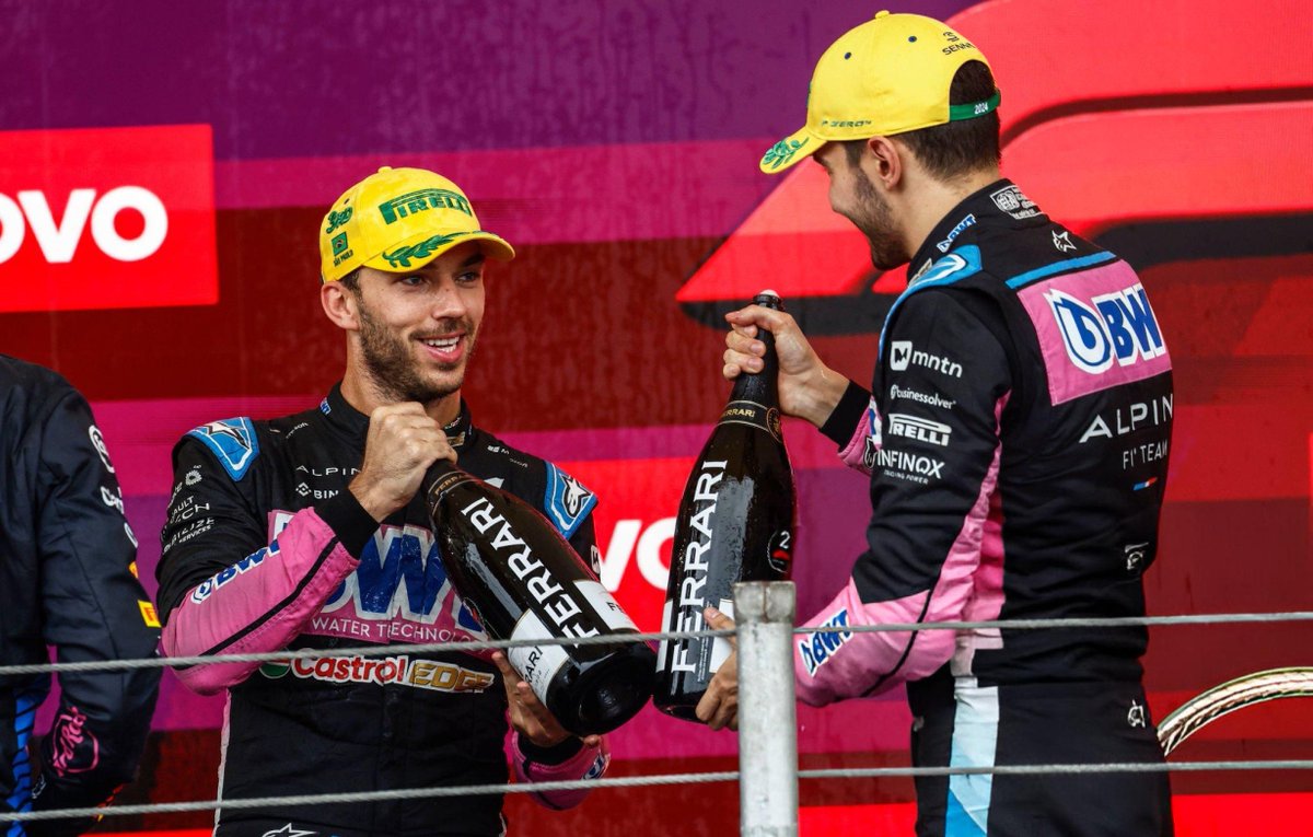Les magnifiques mots de Pierre Gasly et d'Esteban Ocon l'un pour l'autre 🥹🥹🥹

• Pierre Gasly : "On a nos hauts et nos bas. On a notre histoire personnelle, qui ne regarde que nous, qui est unique. Mais on vient du même endroit, de Normandie, on est de la même génération. Et