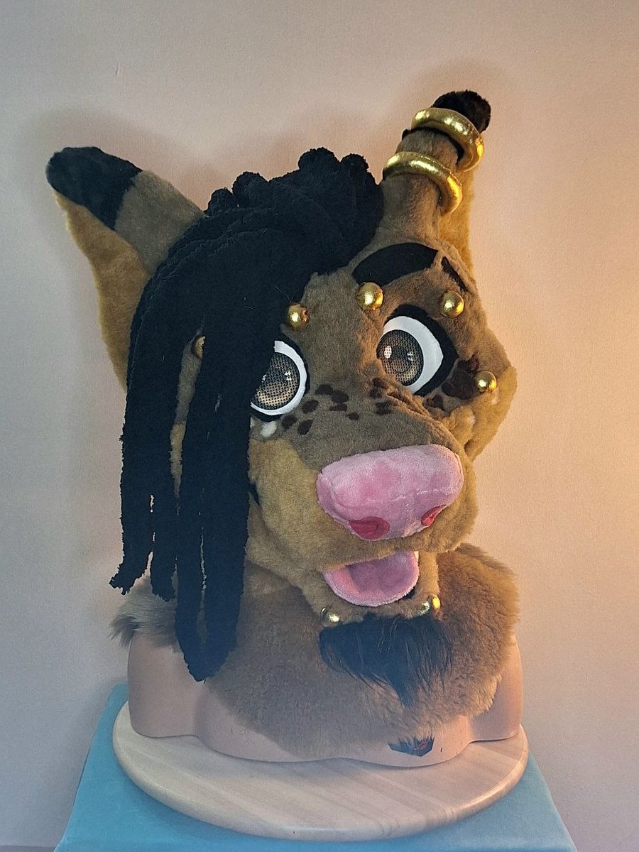 Evi1Makers's tweet image. We are welcome this handsome pitbull(@BrunoDaTexan) into the evilmakers family finally he is finished and ready to be fully shown!
.
#furry #furryfandom #Fursuitmaker #furries #Fursuitbuilder #fursuit #fursuitheadbase #foamfursuit #pitbullfursuit