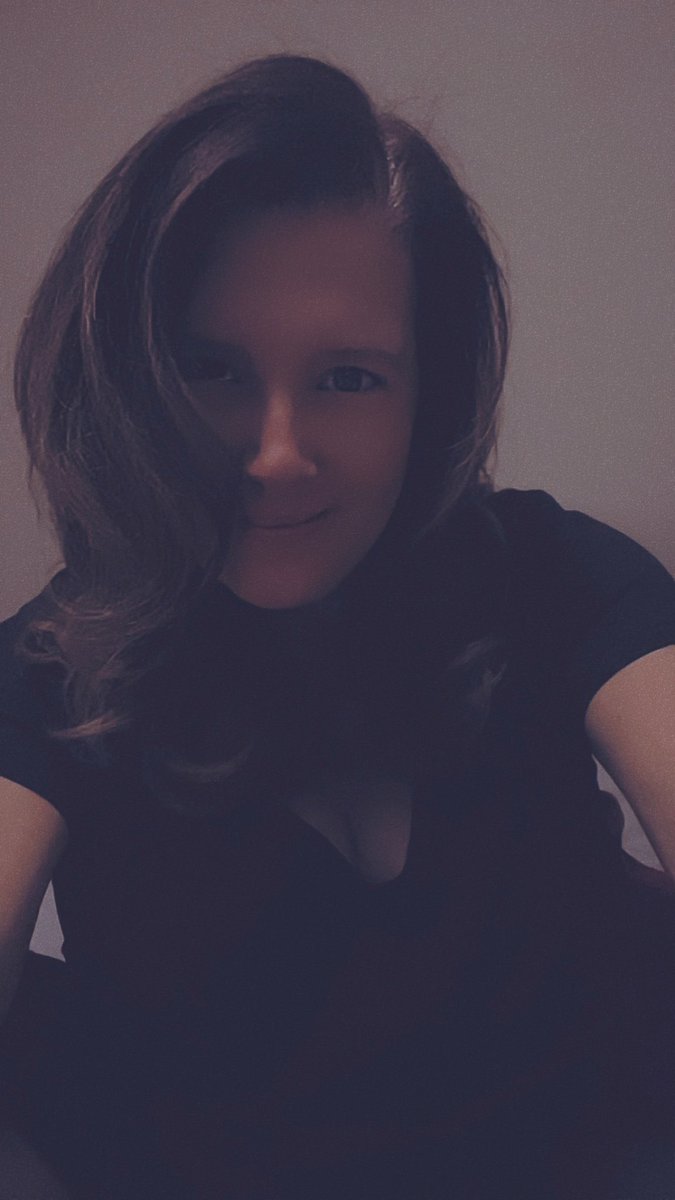 melfromin's tweet image. I’m out of practice with my posing. Photography is fun, even when not perfection. 😉📷
#Sundayfeeling #modelingphotography #modelingpic #sexyphotography #pose #snapchatfilter #selfie #SelfieSunday #sundayvibes #sundayselfie #SeductiveSundayᅠᅠᅠ  #FlirtyVibes #photographers